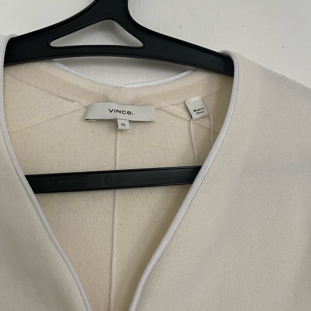 Vince XS off-white zip up shirt - Picture 4 of 7